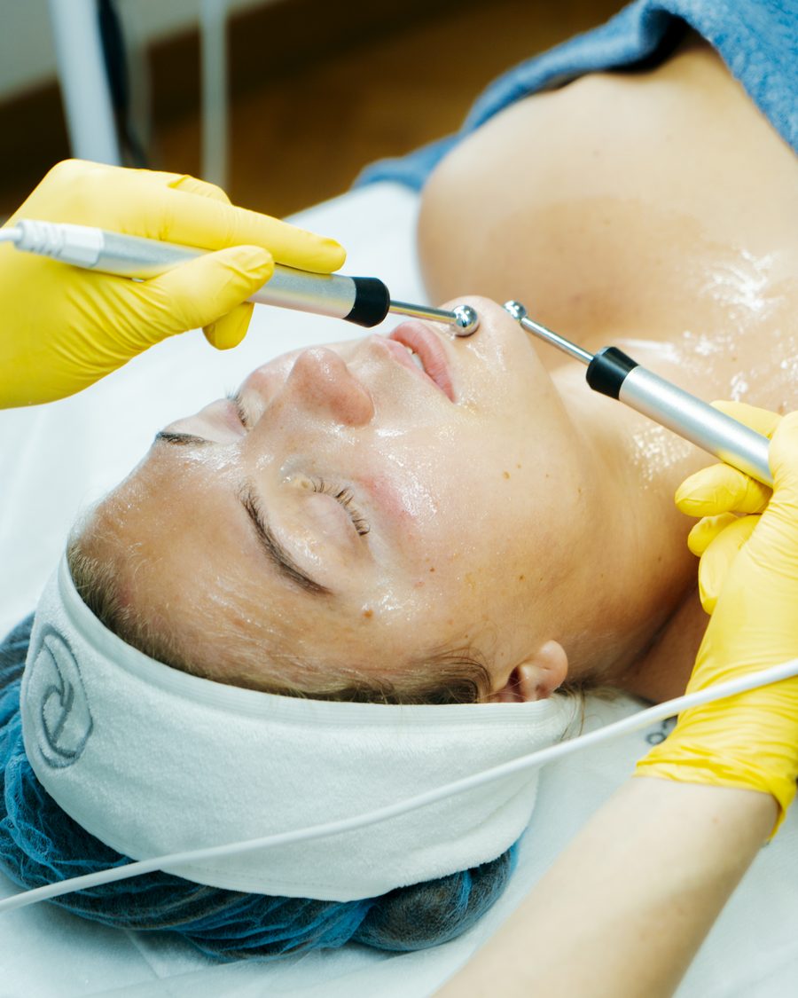 Diagnostic de peau au cabinet Dermaelle Paris